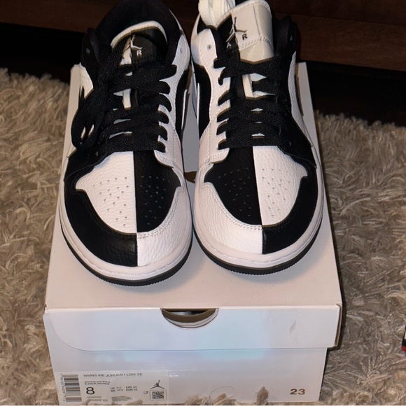 Jordan 1 ‘Split’ - Picture 2 of 3